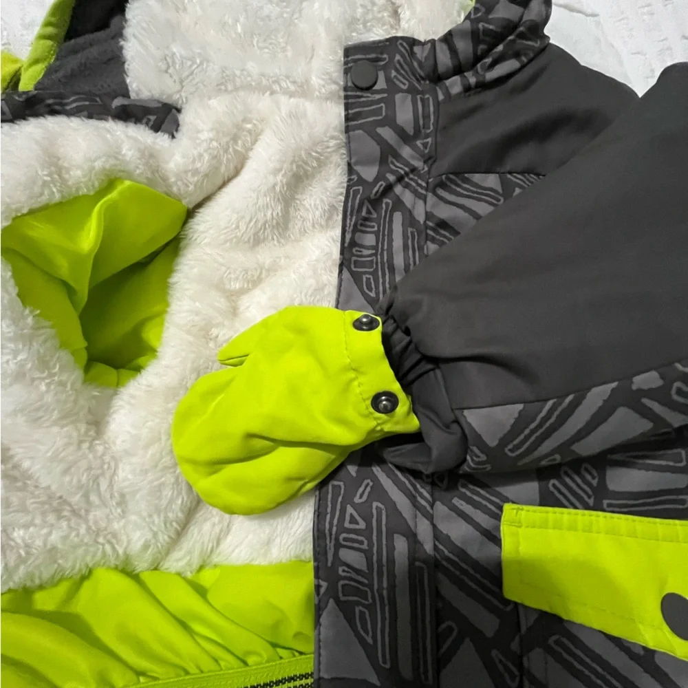 Cat & Jack Toddler Boys Ski Snow Jacket